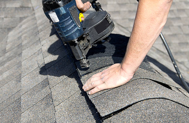 Best Commercial Roofing Services  in Bettendorf, IA